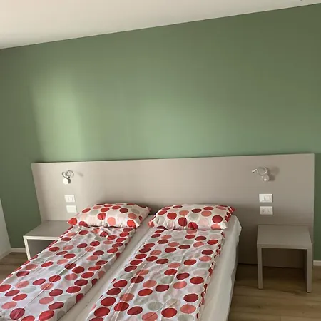 Viola Apartman